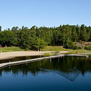 *** Camping Roesjoebaden & Stugby Zweden